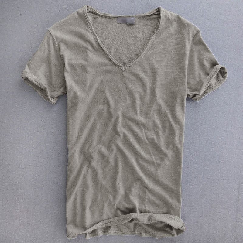 Joshua | V-Neck Tee